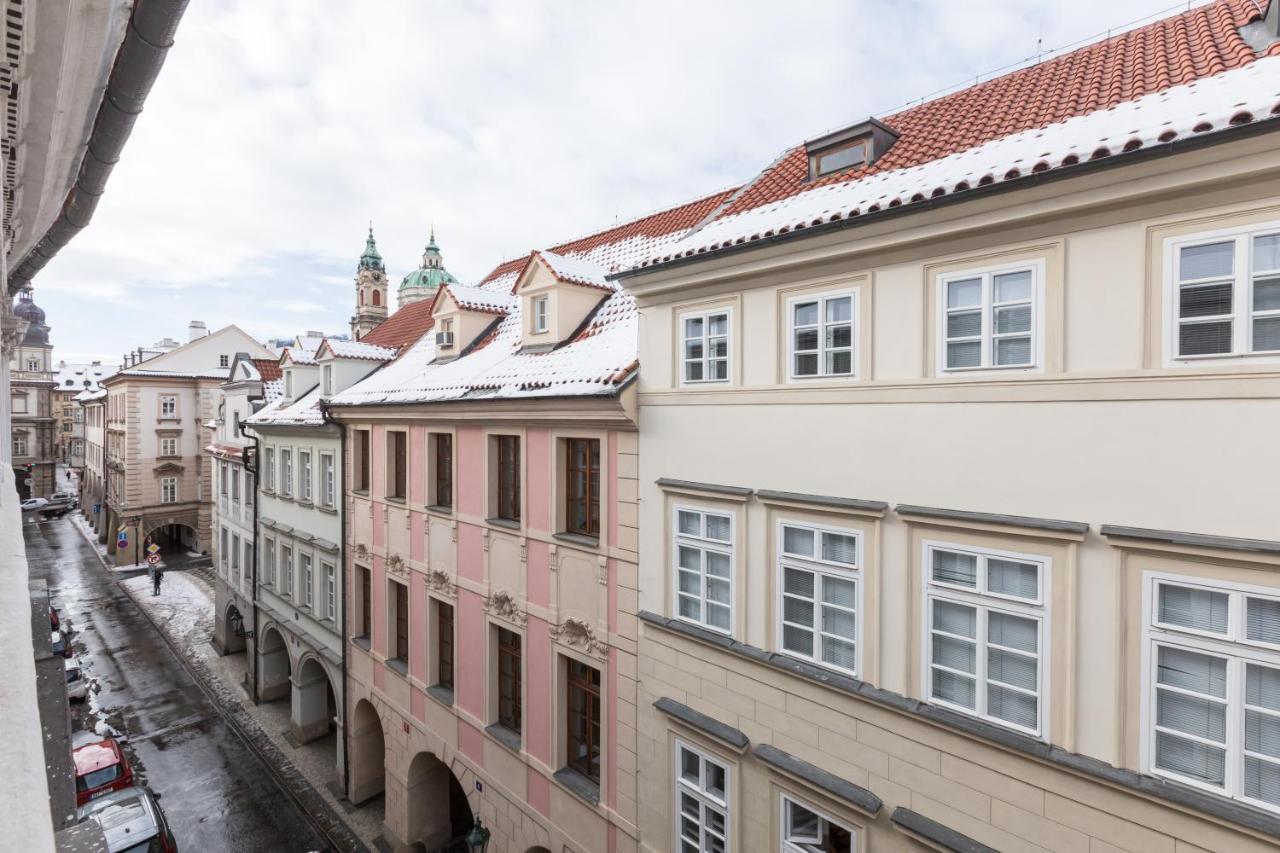 Charles Bridge Royal Apartments - Castle District プラハ エクステリア 写真