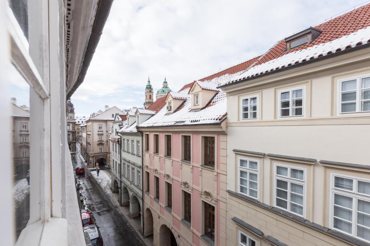 Charles Bridge Royal Apartments - Castle District プラハ エクステリア 写真